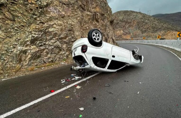 Vehículo volcó en la Ruta C-485 y Carabineros llamó a extremar las medidas de precaución por lluvias